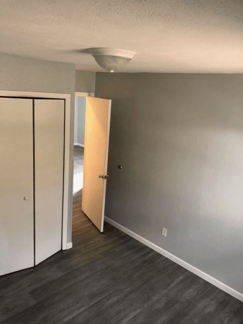 Arvada House: 7612 Saulsbury St.
