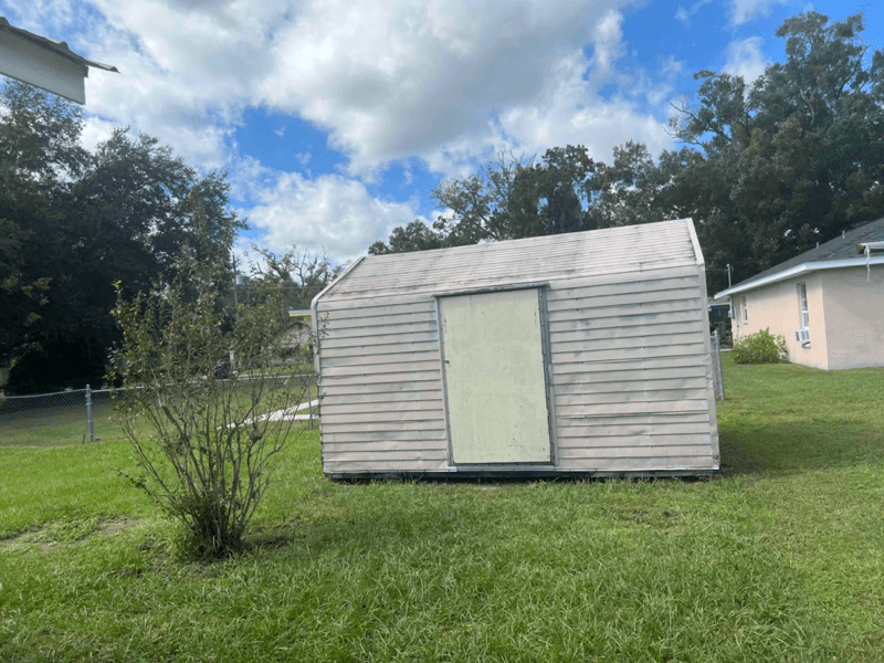 Mulberry House: 212 NW 4th st