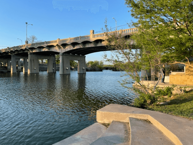 San Angelo Apartment: 302 Allen Street