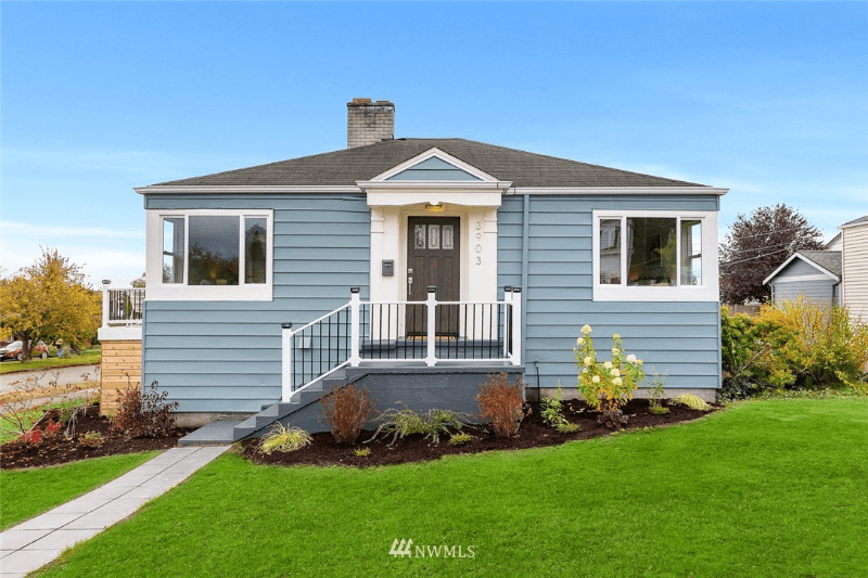 Seattle House: 3903 SW Dakota St