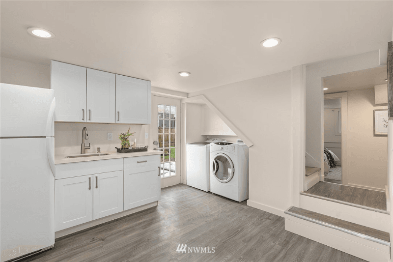 Seattle House: 3903 SW Dakota St