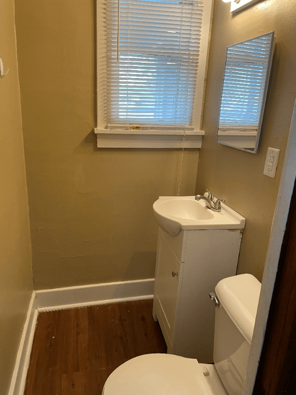 Omaha House: 4663 Marcy St