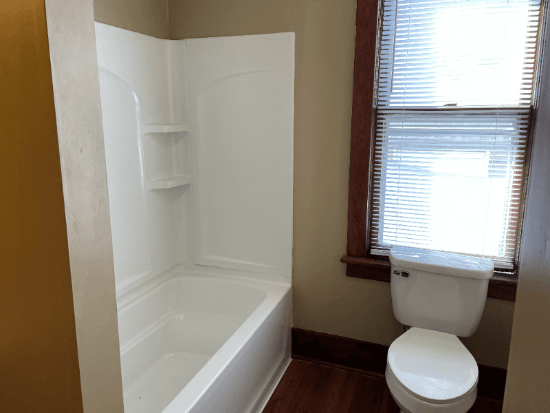 Omaha House: 4663 Marcy St