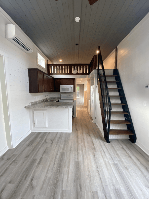 Greer House: 9 Tiny Home Cir