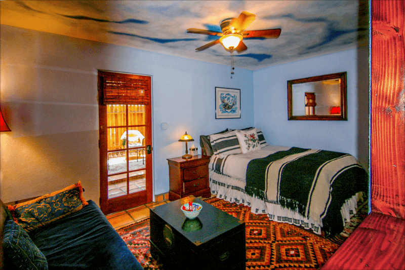 Venice Apartment: 12 South Venice Blvd