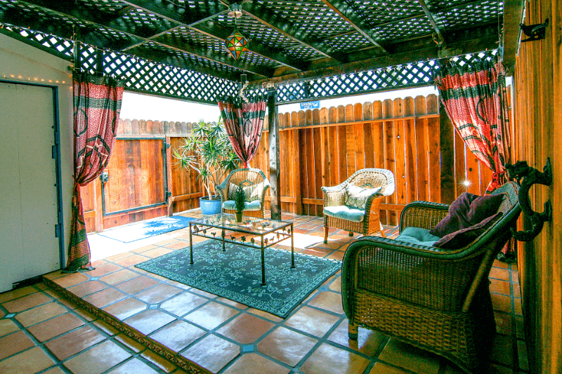 Venice Apartment: 12 South Venice Blvd
