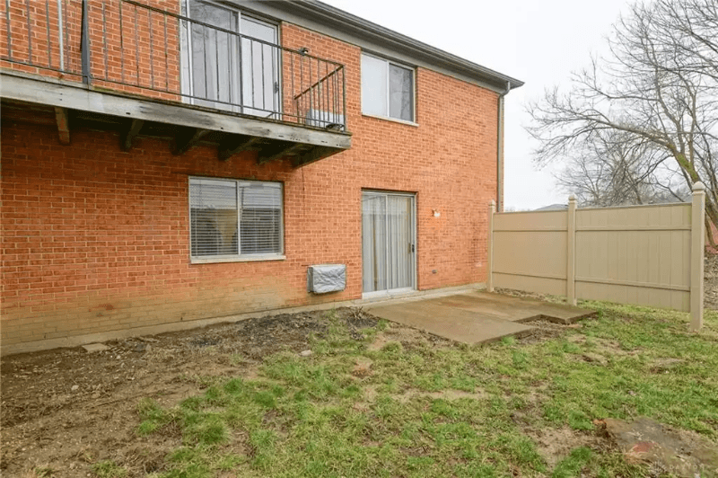 West Carrollton Condo: 5375 Dunmore