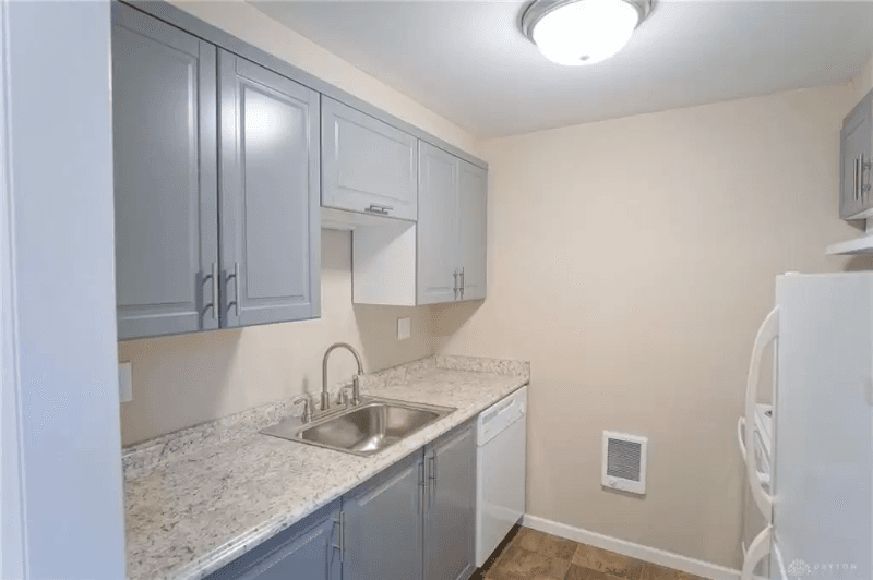 West Carrollton Condo: 5375 Dunmore