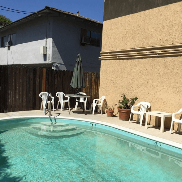Northridge Apartment: 8343 Amigo Avenue