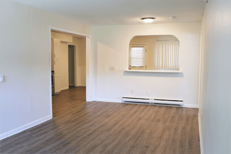 Amherst Apartment: 10 Belchertown Rd