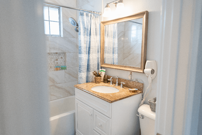 Cypress House: 5801 ORANGE AVE