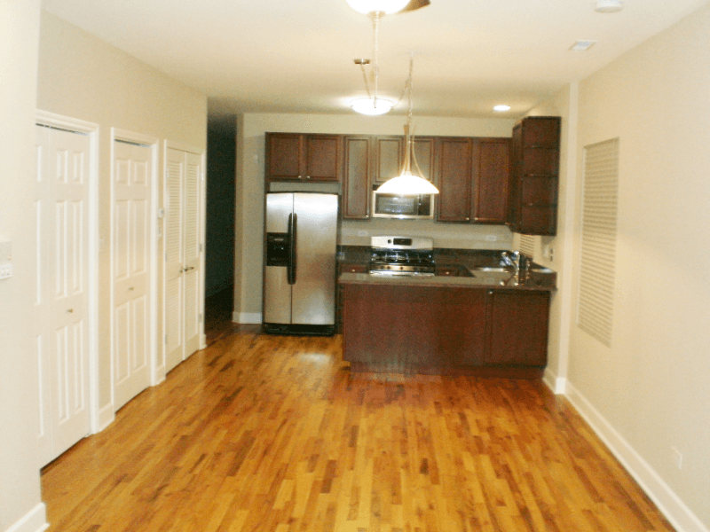 Chicago Condo: 6922 S Cregier Ave