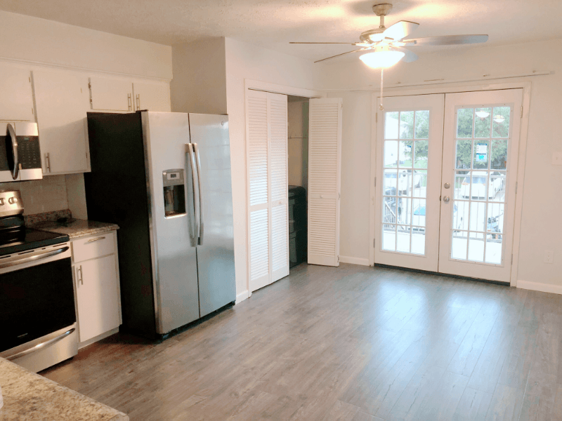 COLLEGE STATION Apartment: 714 WELLESLEY CT
