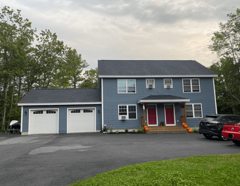 Gray Multiplex: 5 Dogwood Ln