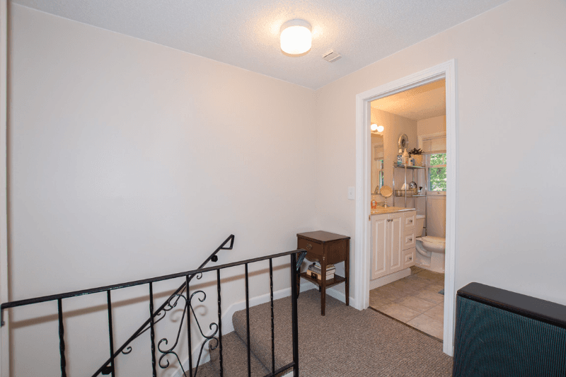 Mansfield Townhome: 79 North St