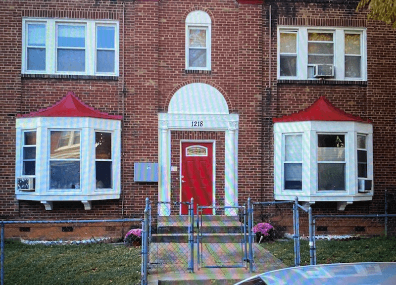 Washington Apartment: 1218 Staples St NE