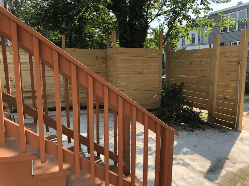 Washington Apartment: 1218 Staples St NE