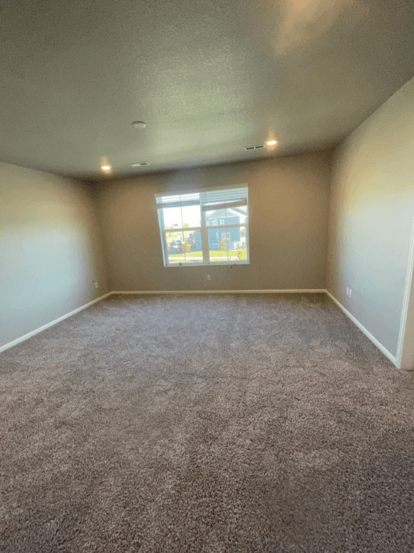 Brighton House: 817 Morning Glory Rd
