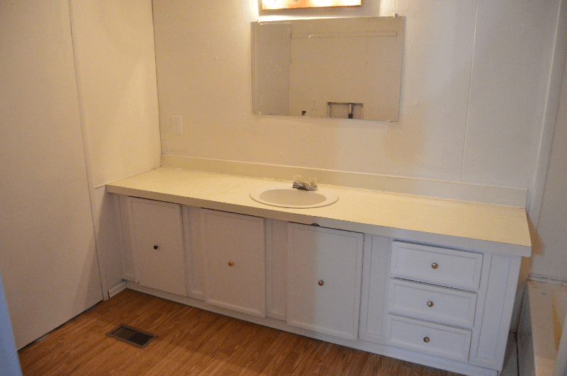 Laramie Other: 1664 N Cedar St