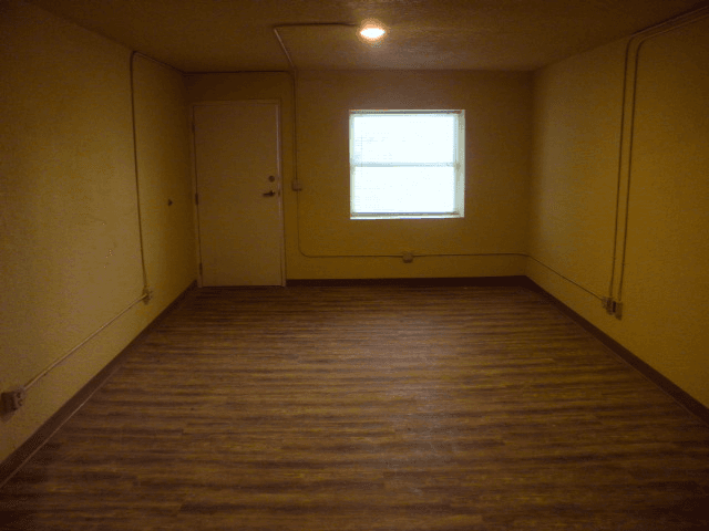 Wichita Multiplex: 3713 E Ross Parkway