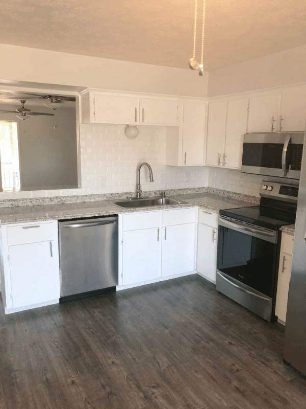 COLLEGE STATION Apartment: 714 WELLESLEY CT
