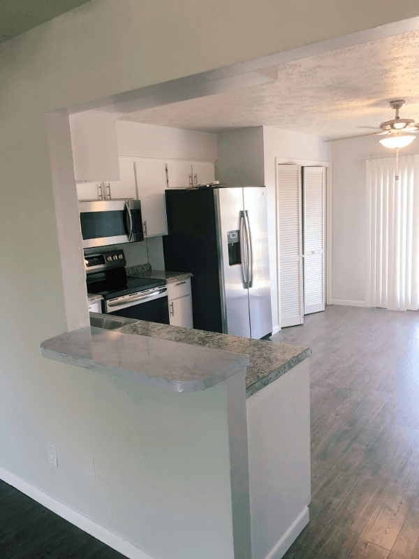 COLLEGE STATION Apartment: 714 WELLESLEY CT