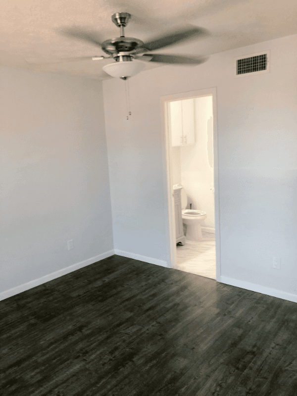 COLLEGE STATION Apartment: 714 WELLESLEY CT