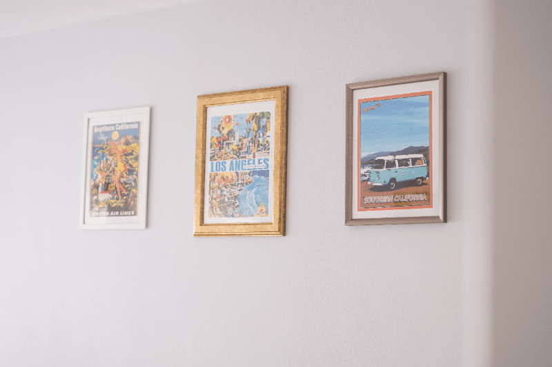 North Hollywood Apartment: 11249 Huston St