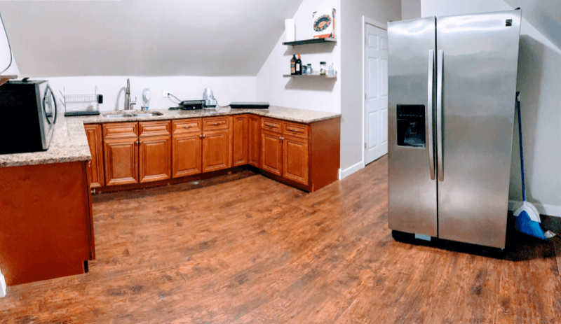 Chicago Apartment: 3547 S Hermitage Ave
