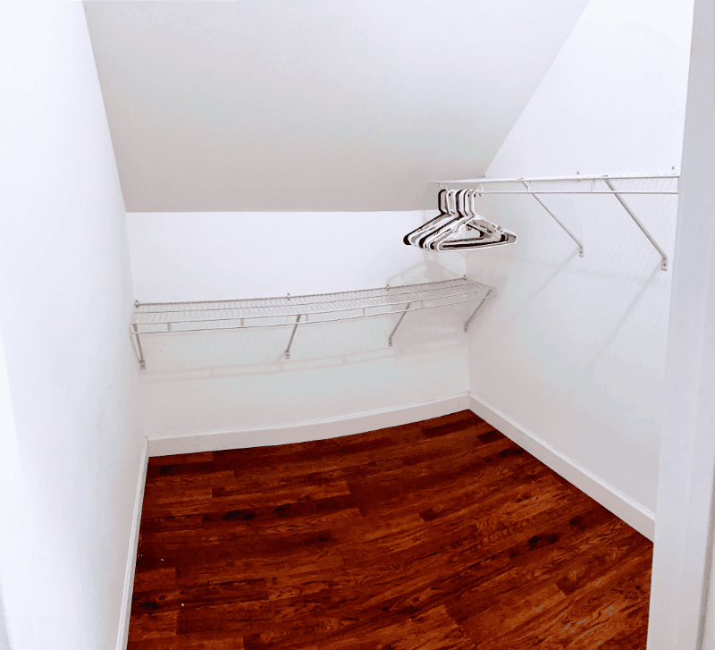 Chicago Apartment: 3547 S Hermitage Ave