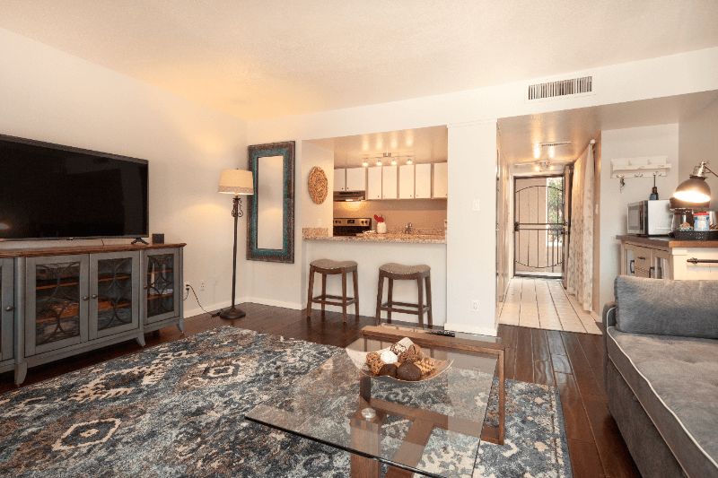 Phoenix Condo: 4727 E Lafayette Blvd