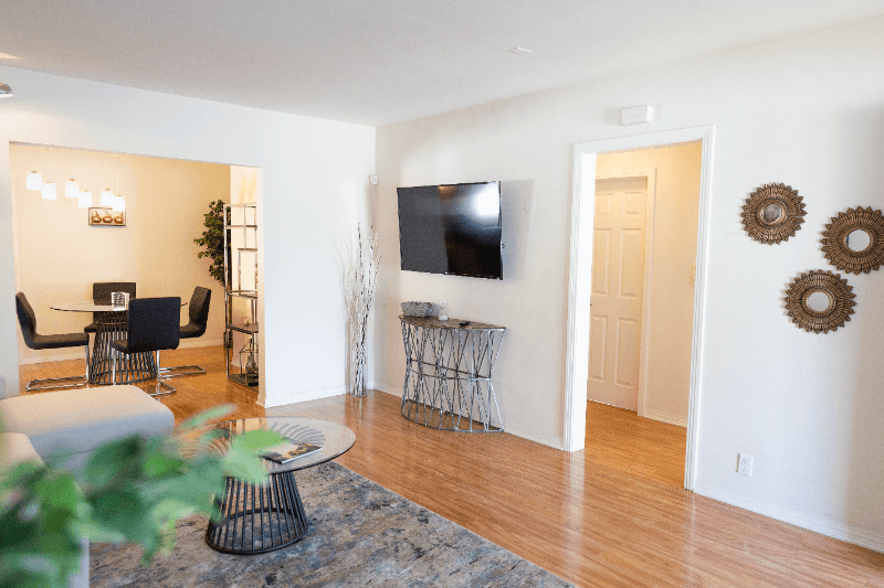 North Hollywood House: 5756 Case Ave