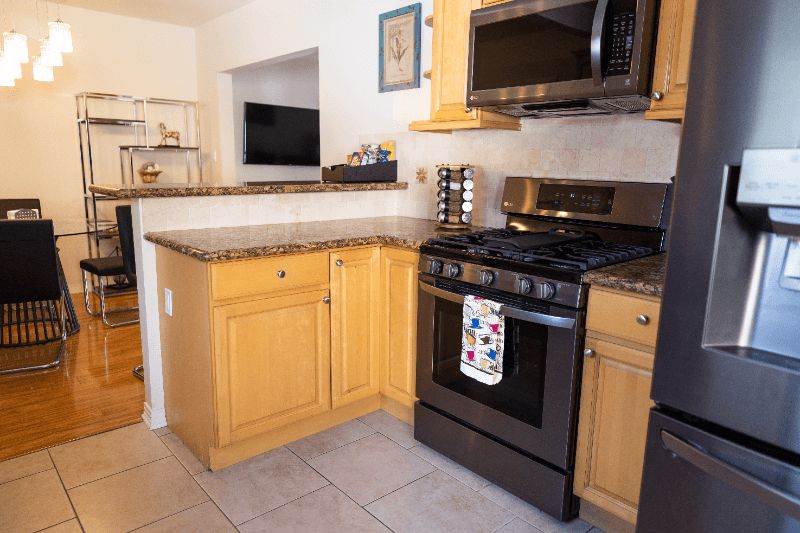 North Hollywood House: 5756 Case Ave