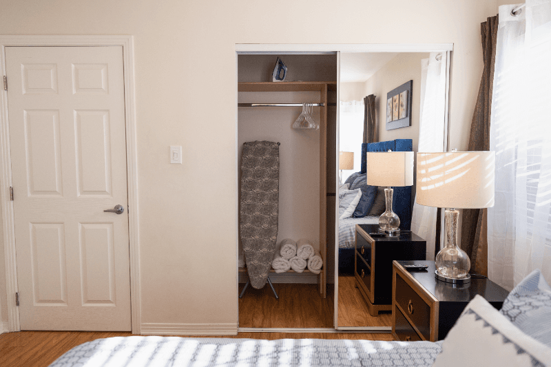 North Hollywood House: 5756 Case Ave