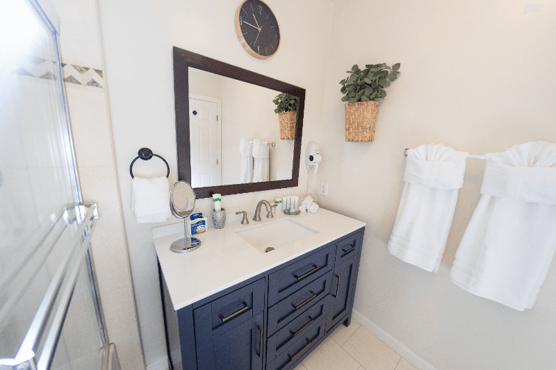North Hollywood House: 5756 Case Ave