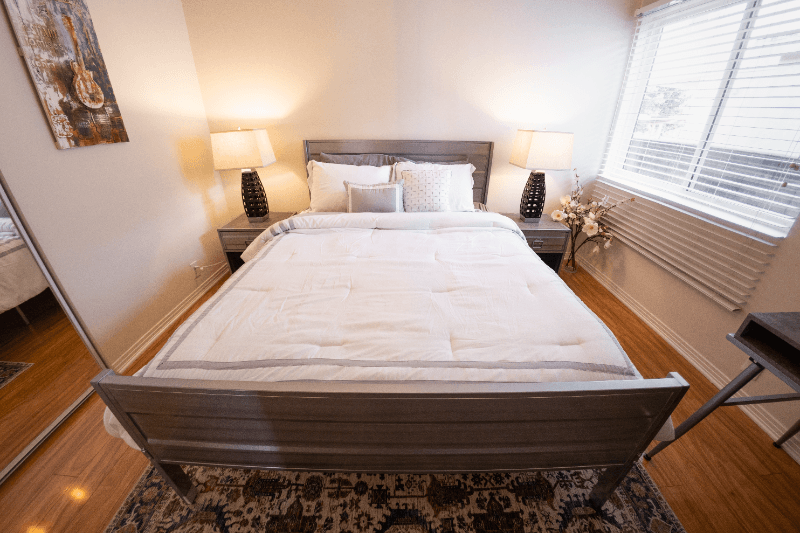 North Hollywood House: 5756 Case Ave