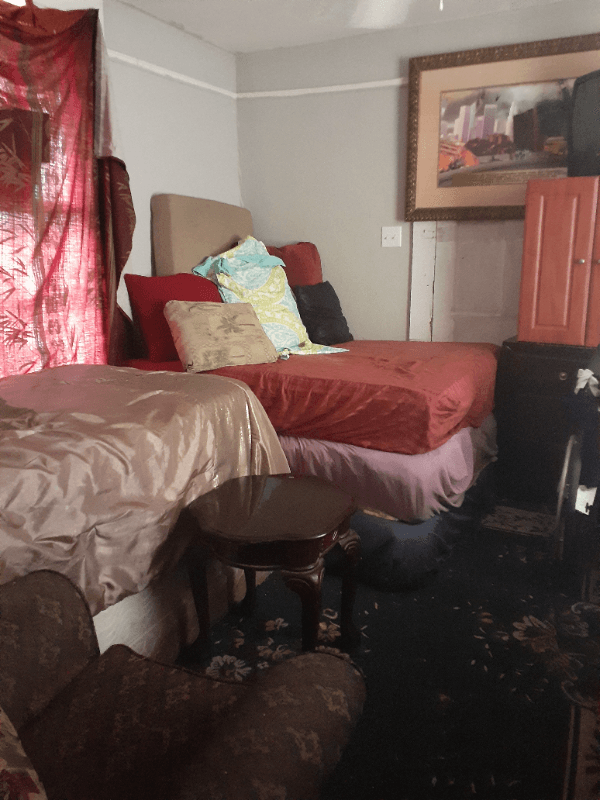 New Orleans Other: 8627 Apple Street