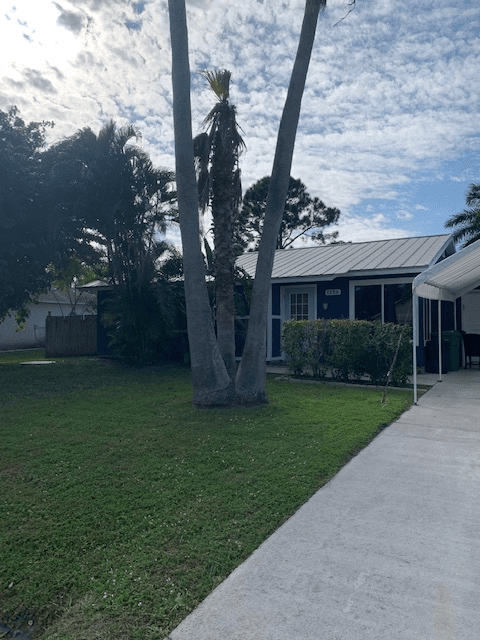 Port St Lucie House: 1256 SW Byron