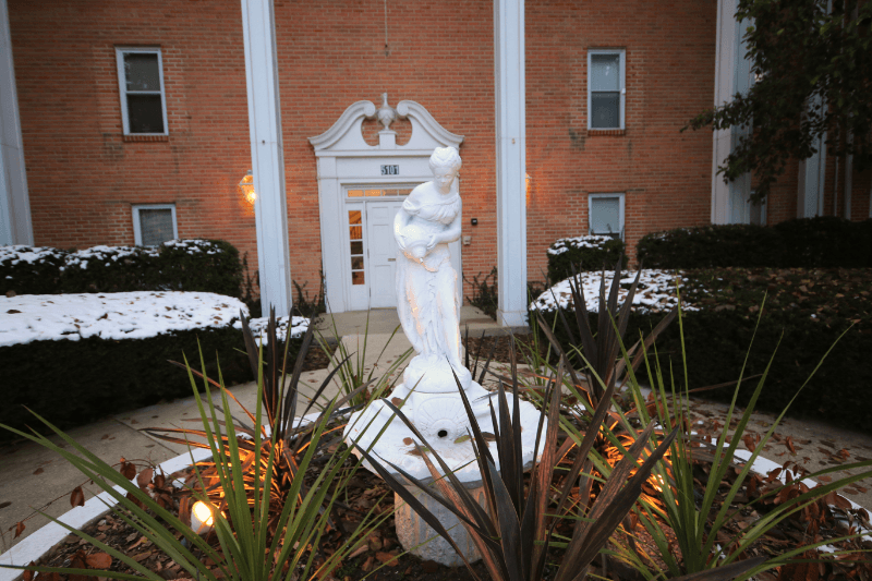 Rolling Meadows Condo: 5101 Carriageway Dr