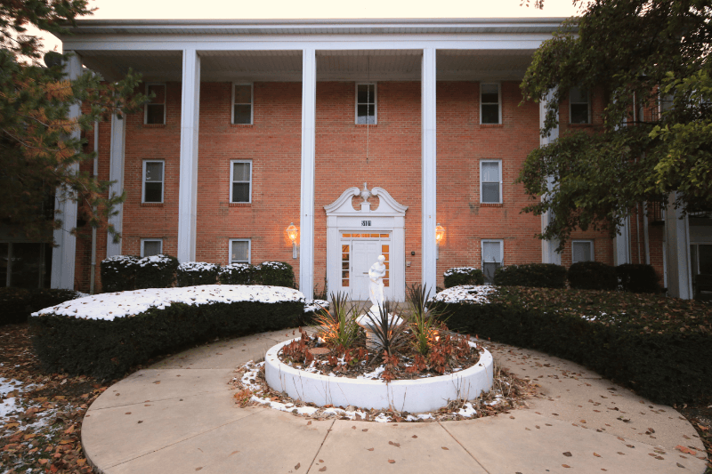 Rolling Meadows Condo: 5101 Carriageway Dr