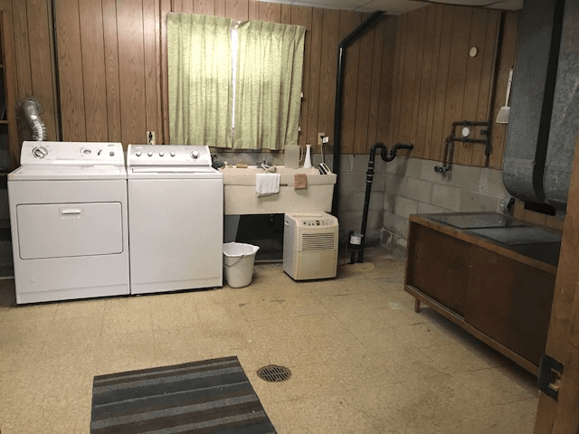 Stevensville House: 6001 Echo Ridge