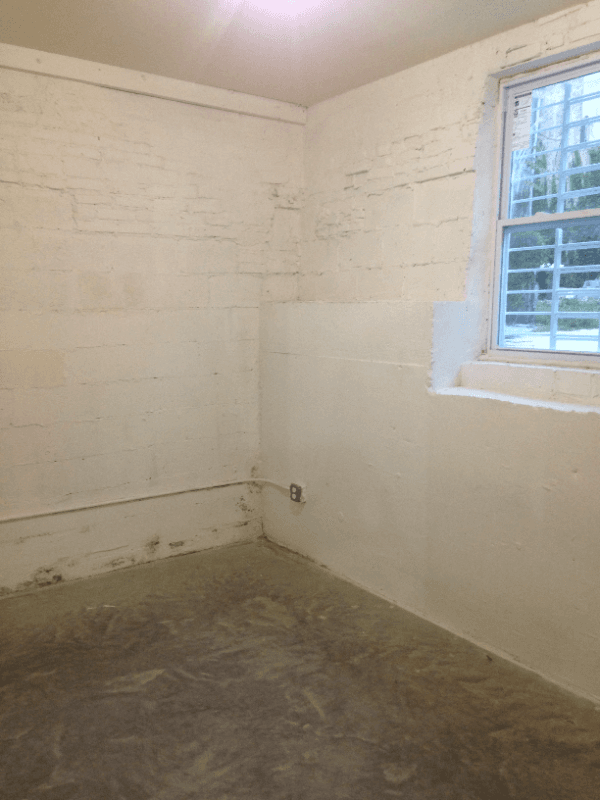 Baltimore Apartment: 124 E Trenton St