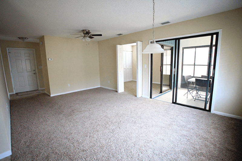 Palm Coast Condo: 4 Lake Forest Pl