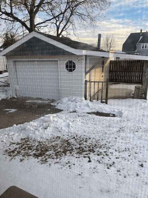 Two Rivers House: 2509 11th St