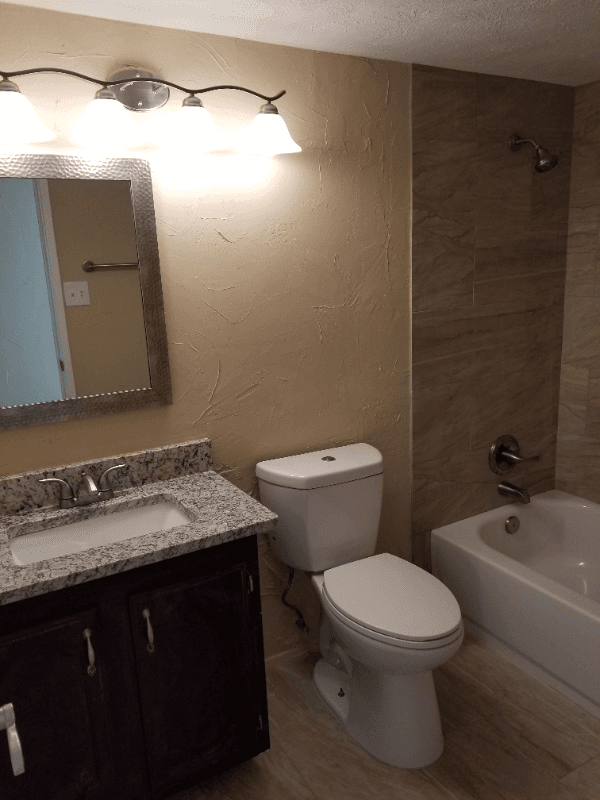 The Colony House: 5725 Baker Dr.