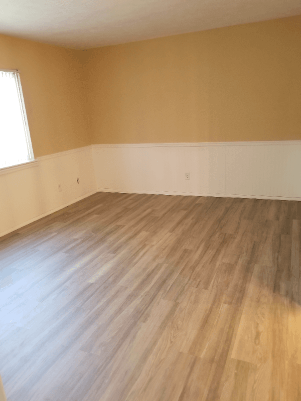 The Colony House: 5725 Baker Dr.
