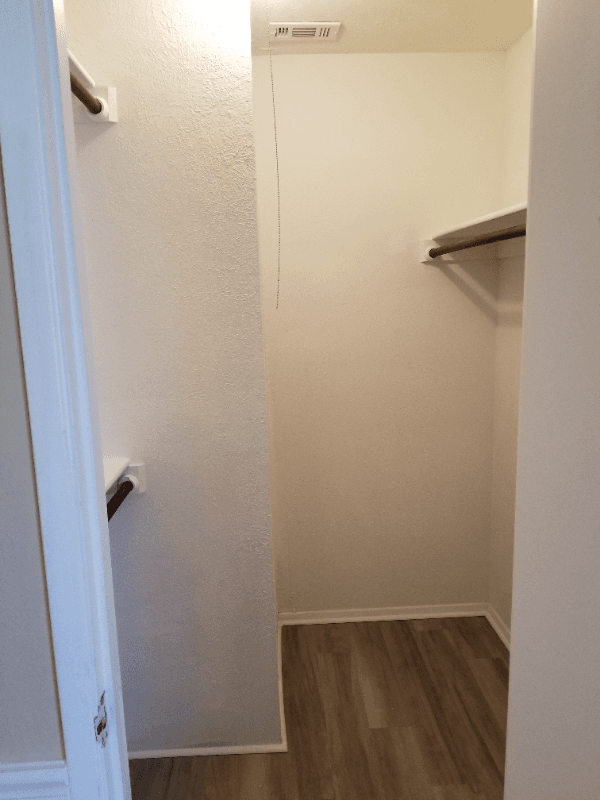 The Colony House: 5725 Baker Dr.