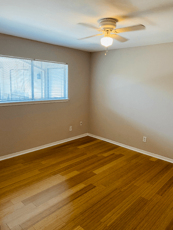 houston Apartment: 1414 Castle Court