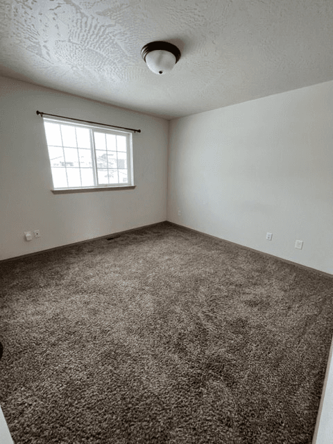 Spokane Valley House: 617 N Shamrock Rd