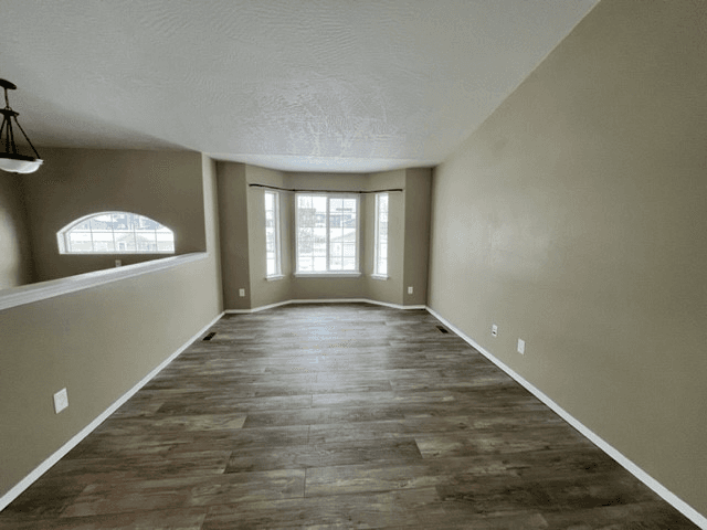 Spokane Valley House: 617 N Shamrock Rd